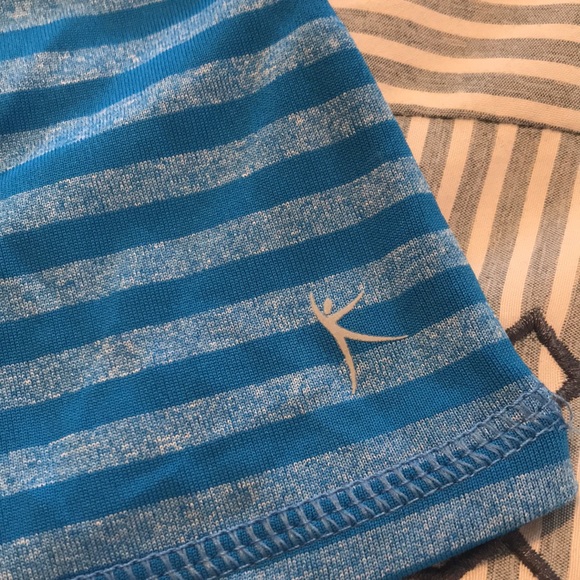 Danskin now performance material top. Stay cool - Picture 4 of 4